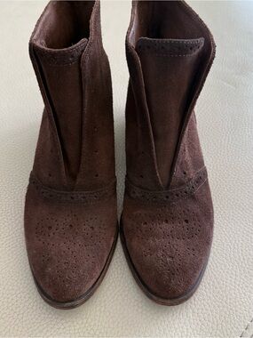 Elizabeth and James Dark Brown Suede Ankle Booties